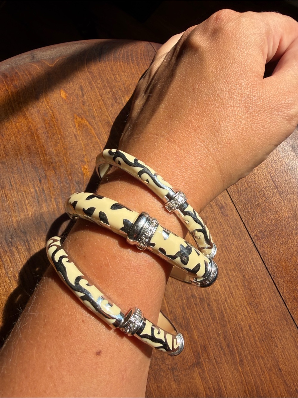 Angélique de Paris Veranda Resin Bangle Bracelet SET!